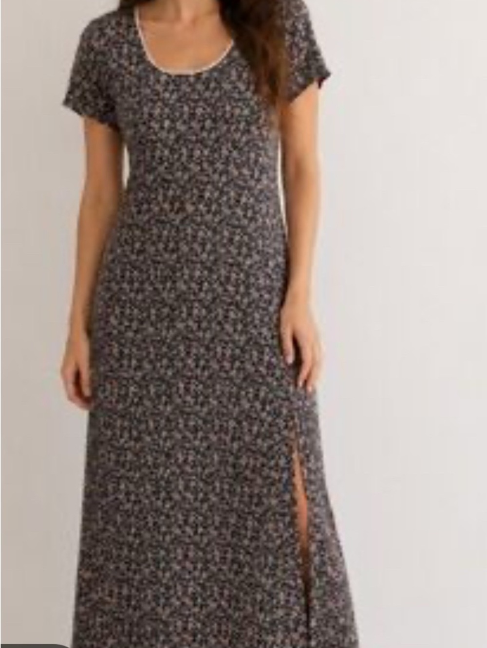 NATURAL LIFE Black Floral Scoop Neck Maxi Dress with Side Slit